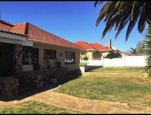 3 BEDROOM HOUSE RENTED IN MOUNT CROIX